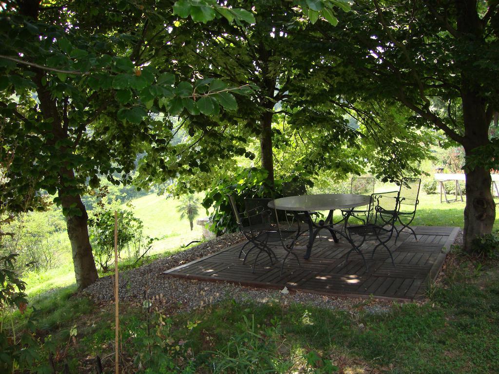 Bed and Breakfast Cascina Nel Bosco Moncucco Torinese Екстер'єр фото