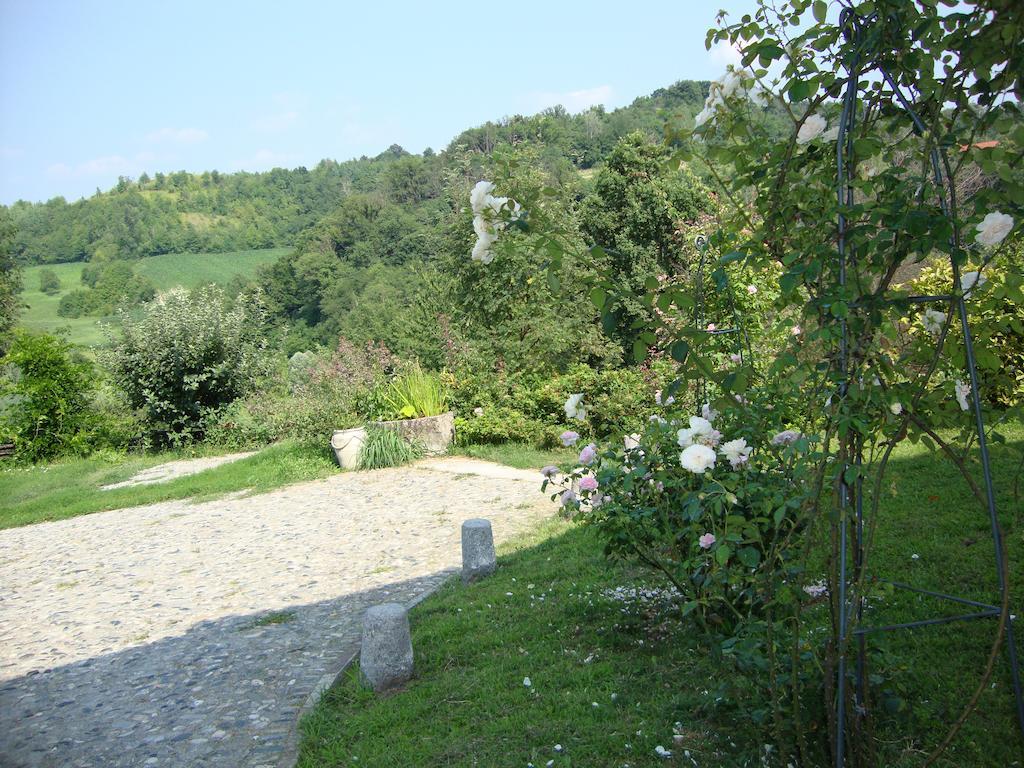 Bed and Breakfast Cascina Nel Bosco Moncucco Torinese Екстер'єр фото
